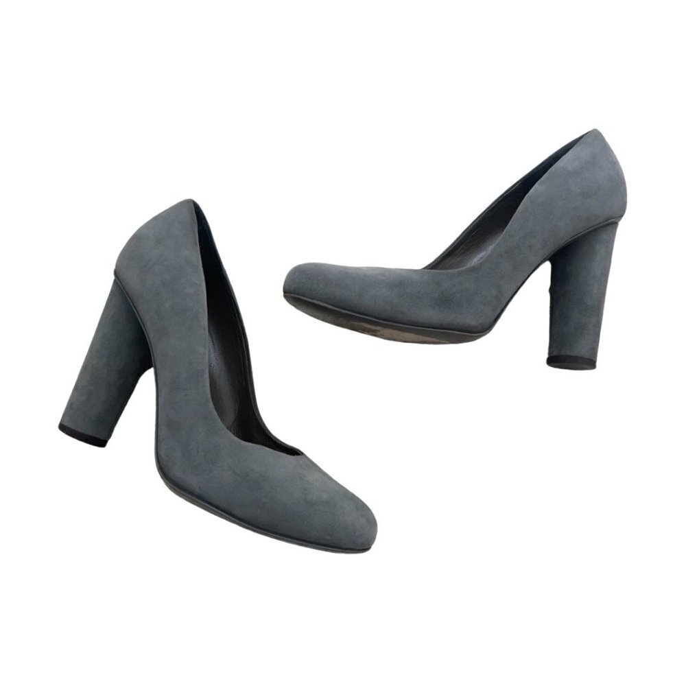 Dolce & Gabbana gray suede classic pumps size 37.5 - Picture 2 of 7